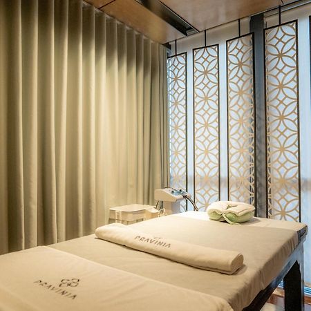 Hotel Ramada By Wyndham Bangkok Sukhumvit 87 Extérieur photo