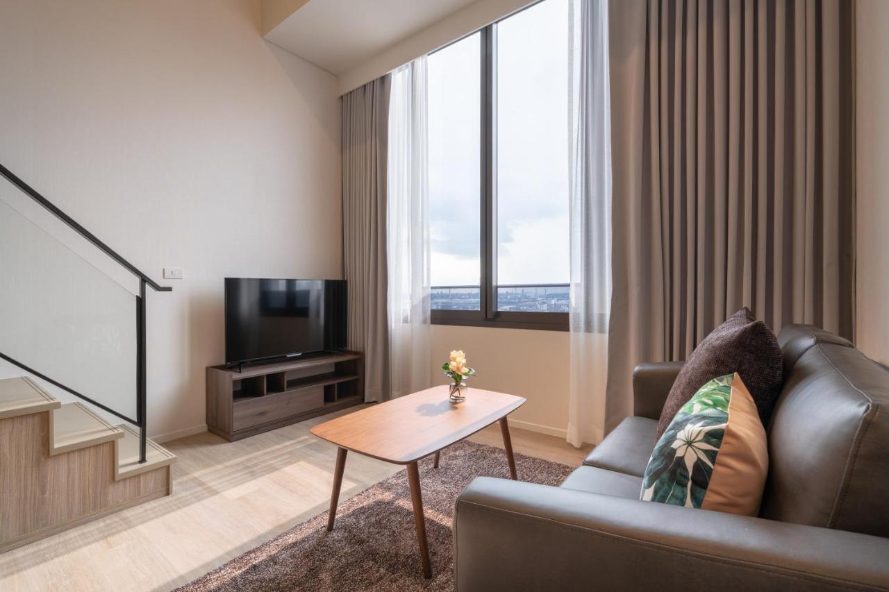Hotel Ramada By Wyndham Bangkok Sukhumvit 87 Extérieur photo