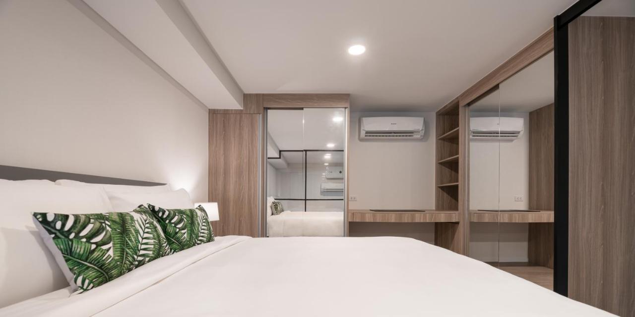 Hotel Ramada By Wyndham Bangkok Sukhumvit 87 Extérieur photo