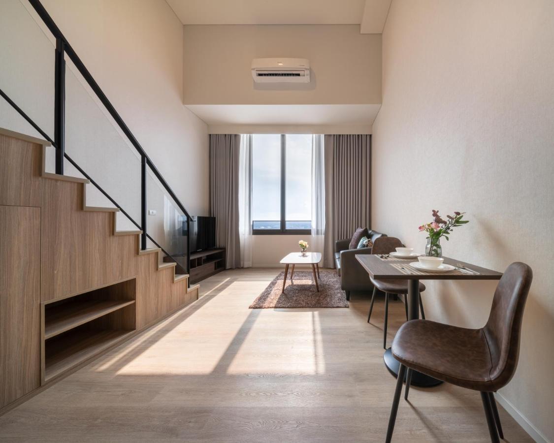 Hotel Ramada By Wyndham Bangkok Sukhumvit 87 Extérieur photo